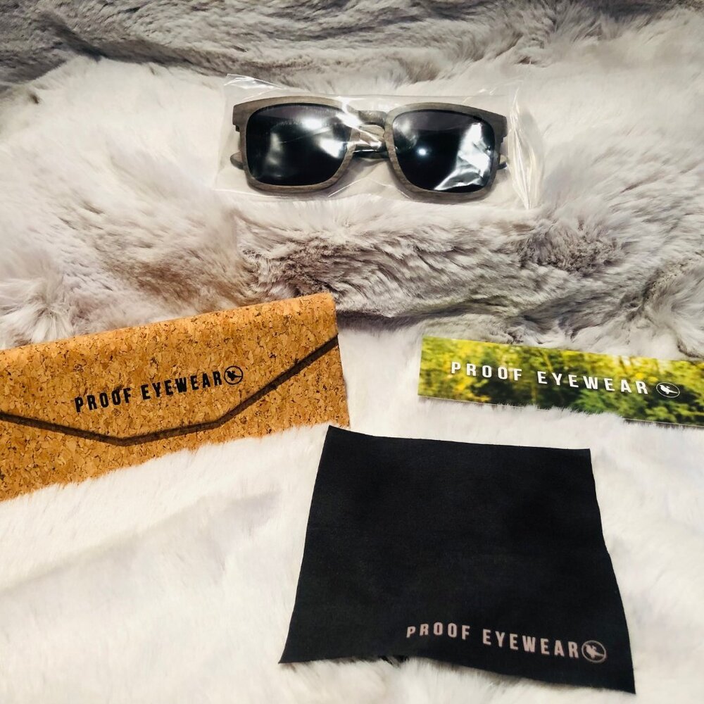 😎Proof Boulder Sunglasses / Grey Wood Fra New in Box and in original packaging.